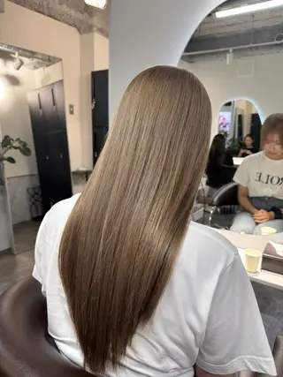 ロング 新宿/ハイトーン/ レイヤー/サカキのヘアスタイル