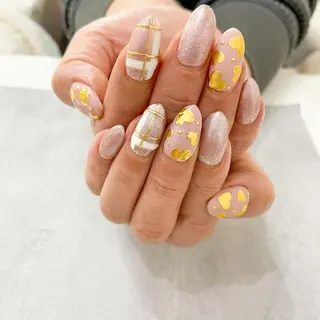 ネイル ゴテゴテ💙ワンホン リオナのネイルデザイン