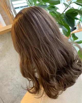 セミロング カラー 天野 開のヘアスタイル