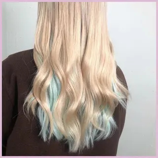 ロング カラー ヘアアレンジ 八巻 晴香のヘアスタイル