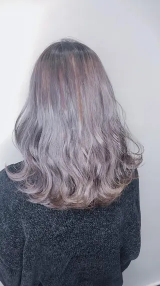 セミロング カラー 髪質改善ioLu 伊藤サダキのヘアスタイル