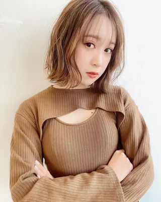 ミディアム 鎌倉 彩のヘアスタイル