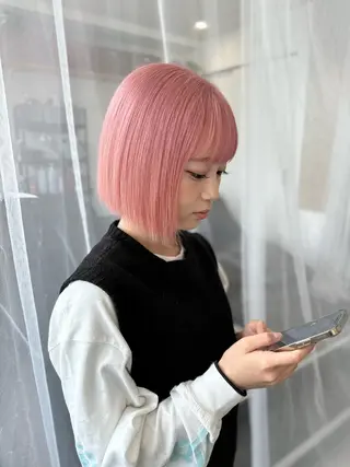 ショート カラー miyu/ハイトーン /ブリーチのヘアスタイル