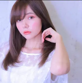 ロング 🦋ミルクティーベー ジュ🦋mayukiのヘアスタイル