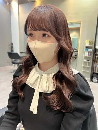 カラー YUI / LbyHOMEのヘアスタイル