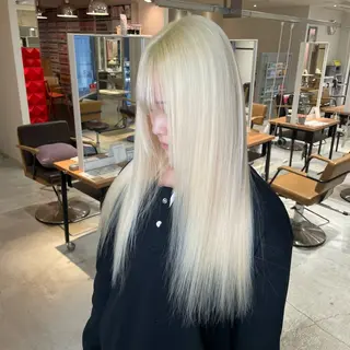 カラー LUNTY NAMBA 難波駅前店所属・透け感ベージュ 🪐REN🪐のヘアスタイル