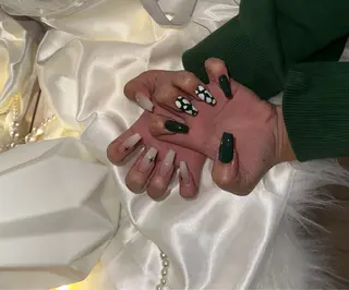 ネイル Nailsalon SKiのネイルデザイン