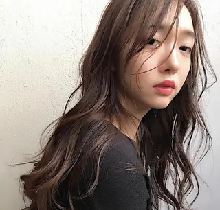 ロング カラー パーマ シェアサロン salowin所属・✨ブリーチなし透明感 カラー🥇ユースケのヘアスタイル