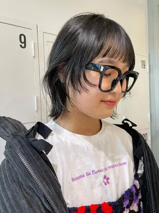 ミディアム ウルフ/似合わせ レイヤー/RIHOのヘアスタイル