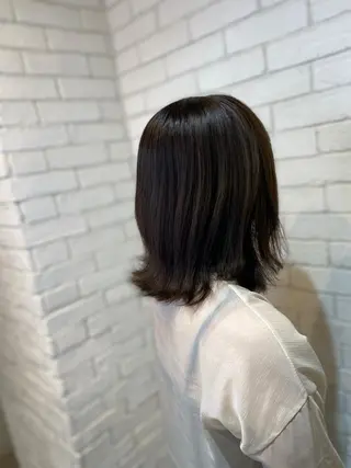 ミディアム カラー ヨシダ フミノリのヘアスタイル