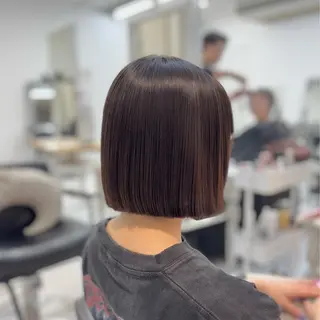 ショート 岩崎真奈 艶髪暖色カラー/ボブのヘアスタイル