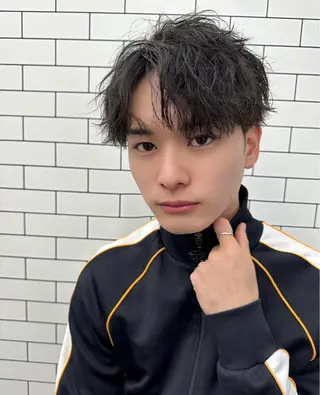 パーマ メンズ 🤎カット/ブリーチ /縮毛矯正/大宮🤎のヘアスタイル