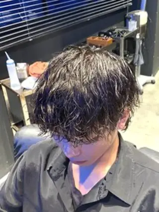 メンズ MENSFEEL 南森町所属・日置 結人のヘアスタイル