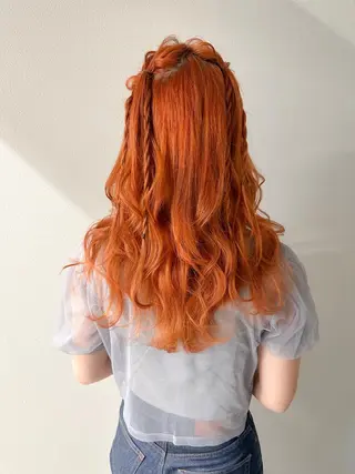 ロング カラー ヘアアレンジ autre所属・大久保 ひでなりのヘアスタイル