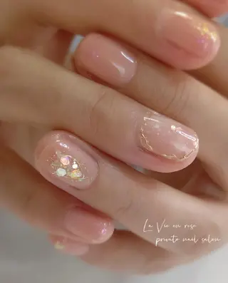 ネイル ラヴィアン ローズのネイルデザイン