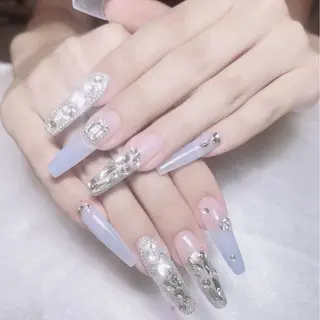 ネイル ルラワンネイル エンのネイルデザイン