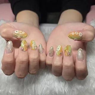 ネイル ネイルサロンベルティ .ひとみのネイルデザイン