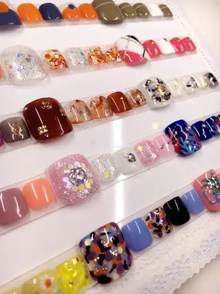 ネイル モナンジュ マツパ・眉毛専門のマツエク・マツパデザイン