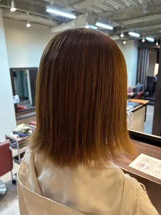 ミディアム 水谷 菜央のヘアスタイル