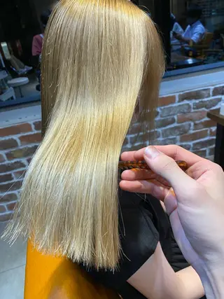 ミディアム レイヤーカット🫧 /髪質改善✨TOWAのヘアスタイル