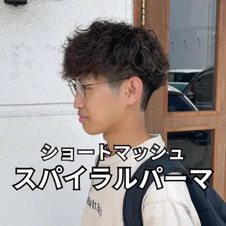 ショート パーマ メンズ 渡邉 聖希のヘアスタイル