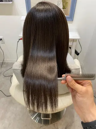 ロング ✨髪質改善が大好評✨ 美容室lic近藤✨のヘアスタイル