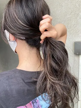 セミロング カラー ブリーチカラー🌈 石垣翔太のヘアスタイル