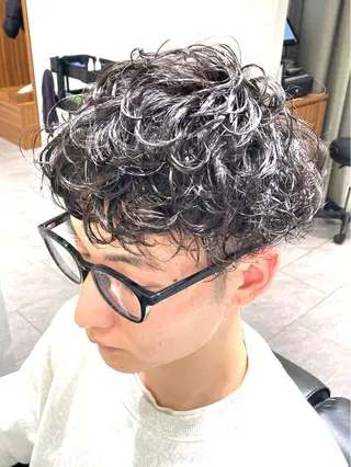 ミディアム パーマ メンズ特化 星野裕人のヘアスタイル