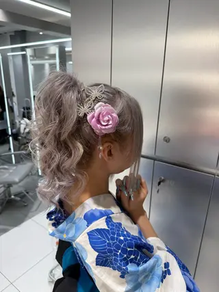 ロング ヘアアレンジ 🌈 YUUNA🌈のヘアスタイル