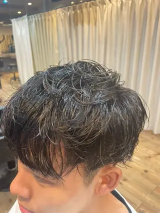 メンズ 氏家勝悟/ ウジイエショウゴのヘアスタイル