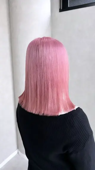 ミディアム 梅田ハイトーン 🎀Rumina🎀のヘアスタイル