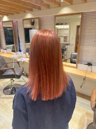セミロング 柳川 瑠衣菜のヘアスタイル