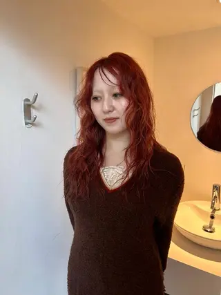 ロング カラー yukie/ ハイトーンのヘアスタイル