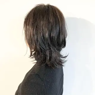 ミディアム ハイトーン/レイヤー /ケアブリーチ石川治のヘアスタイル