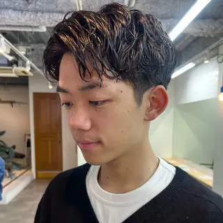 ショート メンズ SHUNメンズパーマ スパイキーショートのヘアスタイル