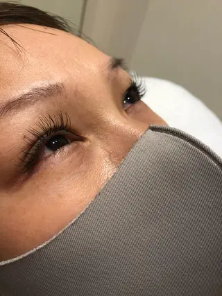 マツエク・マツパ 宮原 智美のヘアスタイル