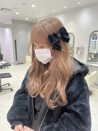 ロング カラー クルミ🤍 ミルクティーベージュのヘアスタイル