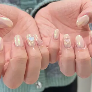 ネイル 🎀チーク/ちゅるん 🫧chisa🎀のネイルデザイン