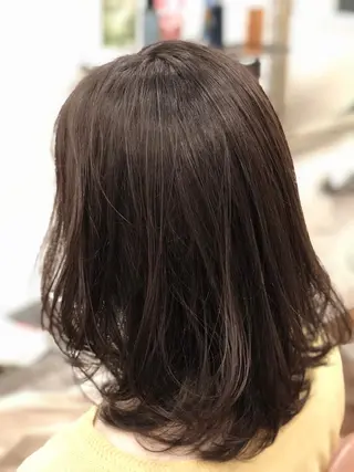 セミロング カラー 口コミ評価4.9⭐︎ カワナベ マサシのヘアスタイル