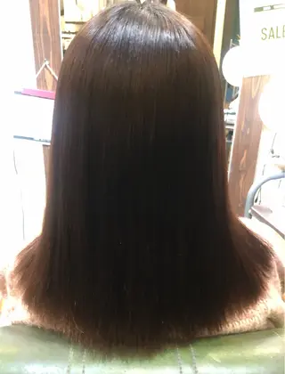 セミロング なぎさ/ﾏﾂﾊﾟ ｽﾄﾚｰﾄ/ｶﾗｰのヘアスタイル