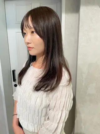 セミロング カラー ナチュラル透明感🌱 小山美樹子のヘアスタイル