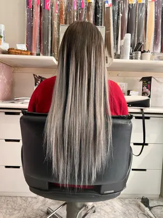 ロング 毛穴改善/脱毛 ネイル 川上久仁子のエステ・リラクイメージ