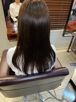 セミロング こすげひろと カラー講師のヘアスタイル