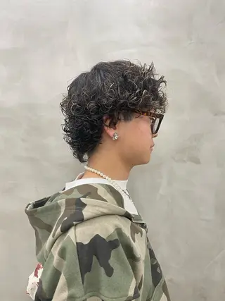 パーマ メンズ メンズカット ハイトーン[佐橋]のヘアスタイル