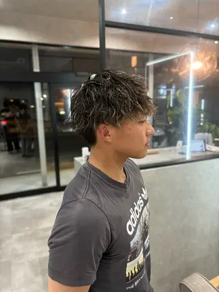 ショート カラー メンズ 長谷川 湧のヘアスタイル