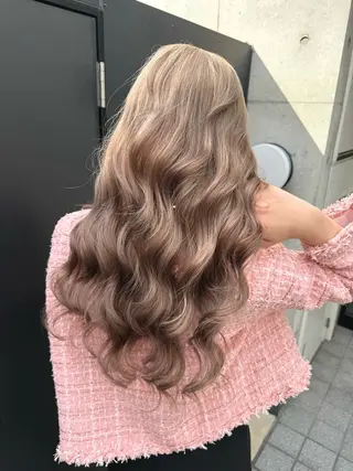 ロング カラー LINOET名古屋所属・齋藤 梨乃のヘアスタイル