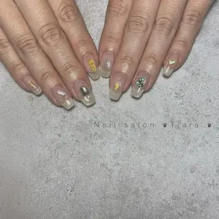 ネイル Tiara♛ティアラ 山口くるみのネイルデザイン