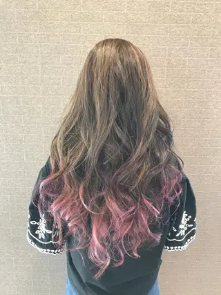 ロング カラー HAIR&MAKE AXIS所属・土屋 貴章のヘアスタイル