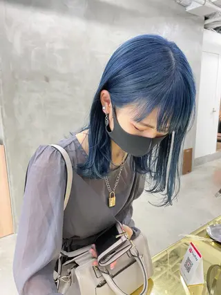 セミロング カラー yurika☁️ 似合わせ｜レイヤーのヘアスタイル