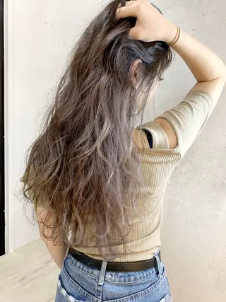 ロング カラー ヘアアレンジ WATARU🔥／ 外国人風ハイライトのヘアスタイル